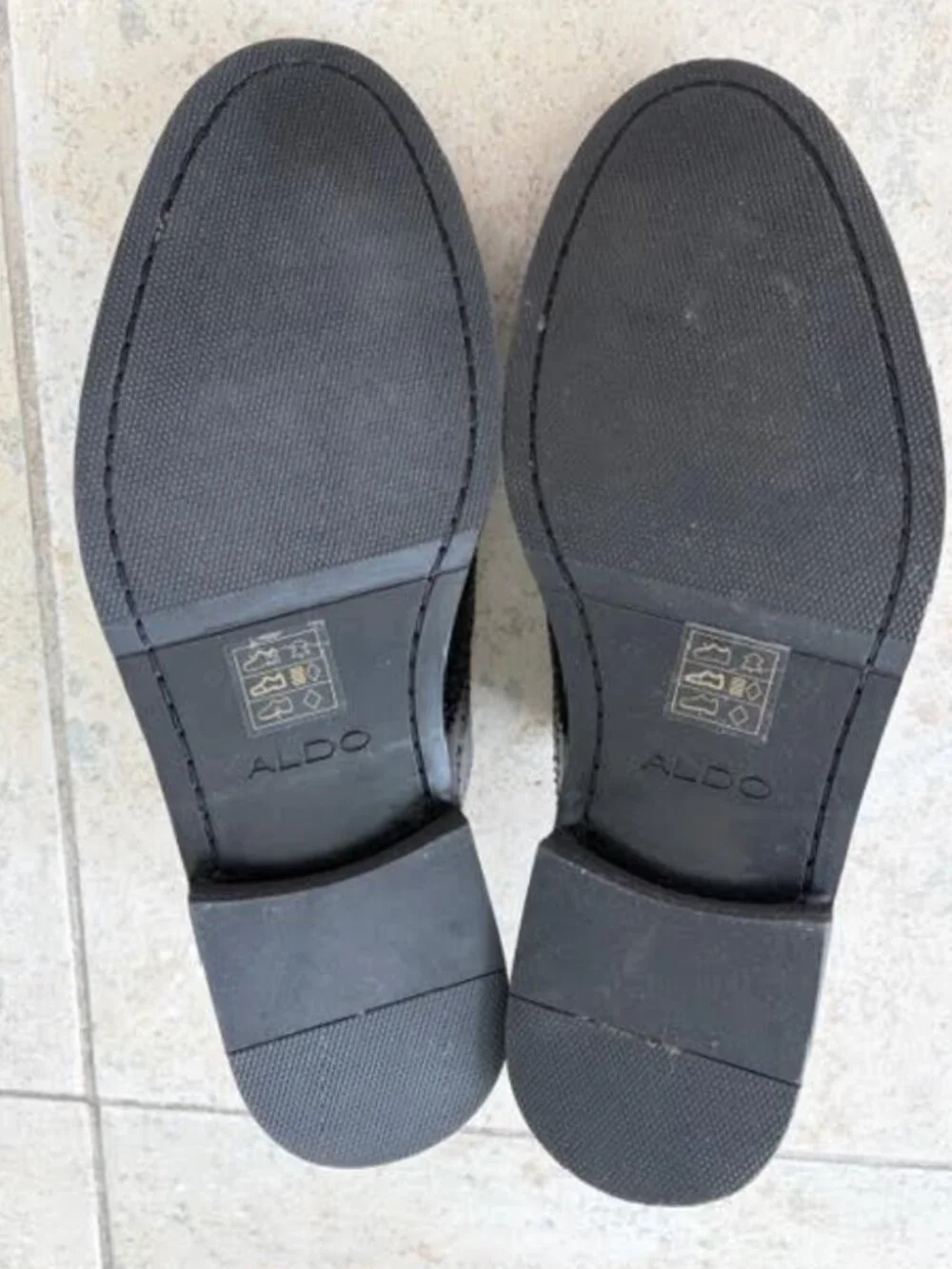 ALDO Men's Asoecia Oxford Dress Shoe Size 8 Black
